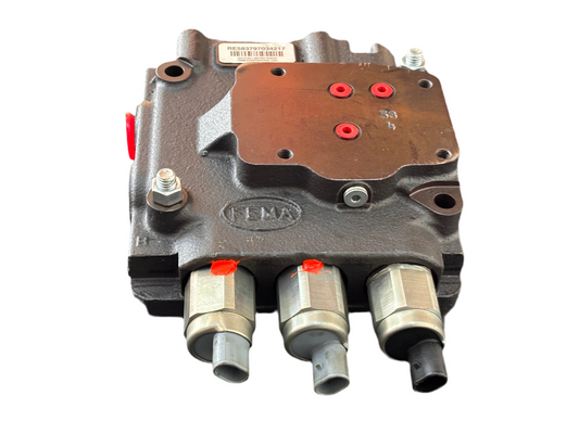NEW John Deere Electric Valve RE561727