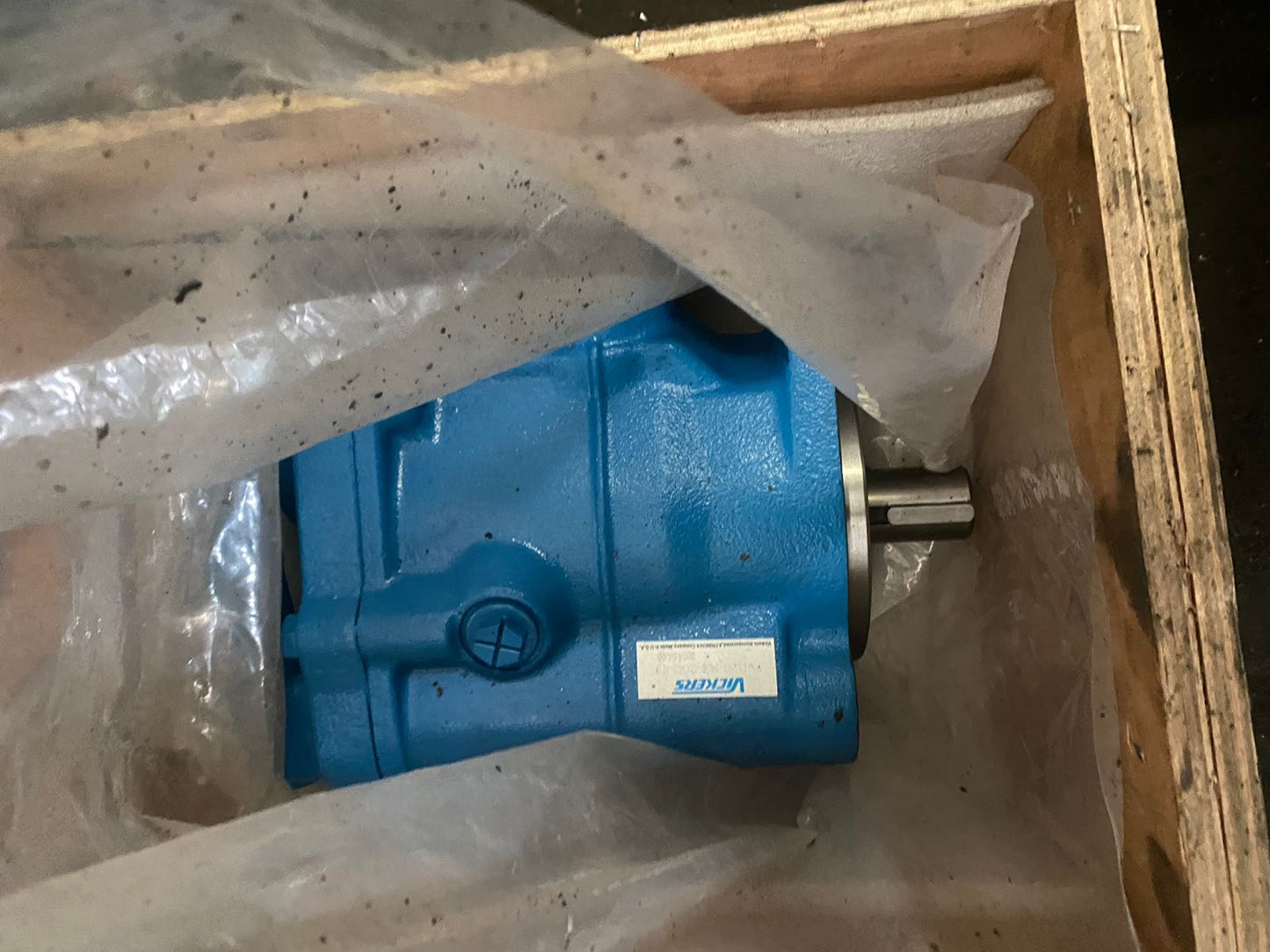 NEW Vickers Pump PVB29-RS-20C-11 (362032)